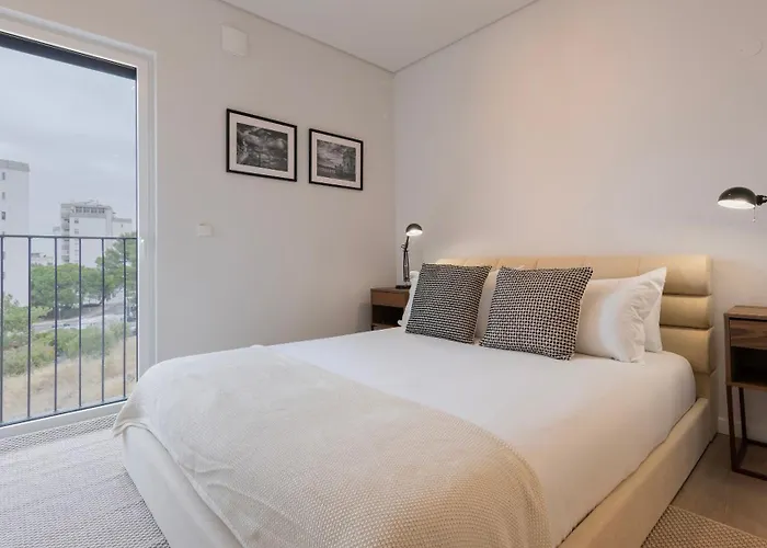 Premium 3bdr By Lovelystay Daire